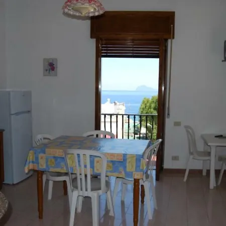 Baia Unci * Canneto (Lipari)