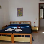 Lägenhet Baia Unci *