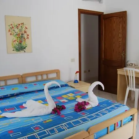 Apartment Baia Unci