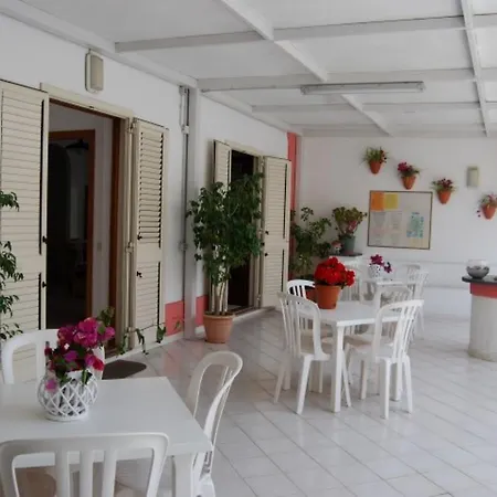 Baia Unci Apartment