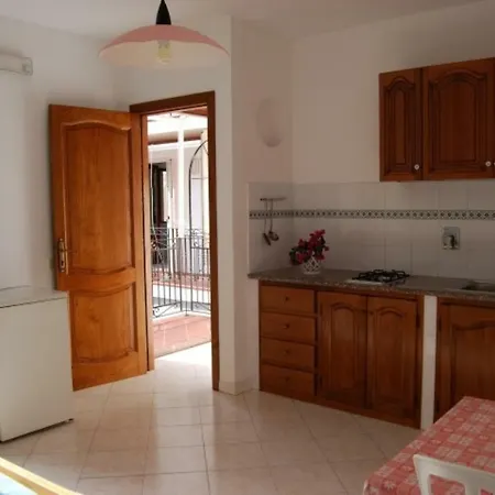 Apartment Baia Unci