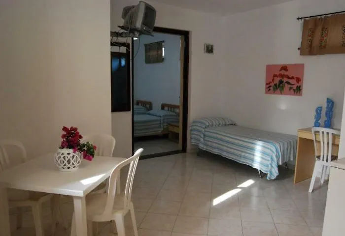 Baia Unci Apartman *